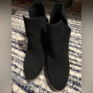 Toms Black booties